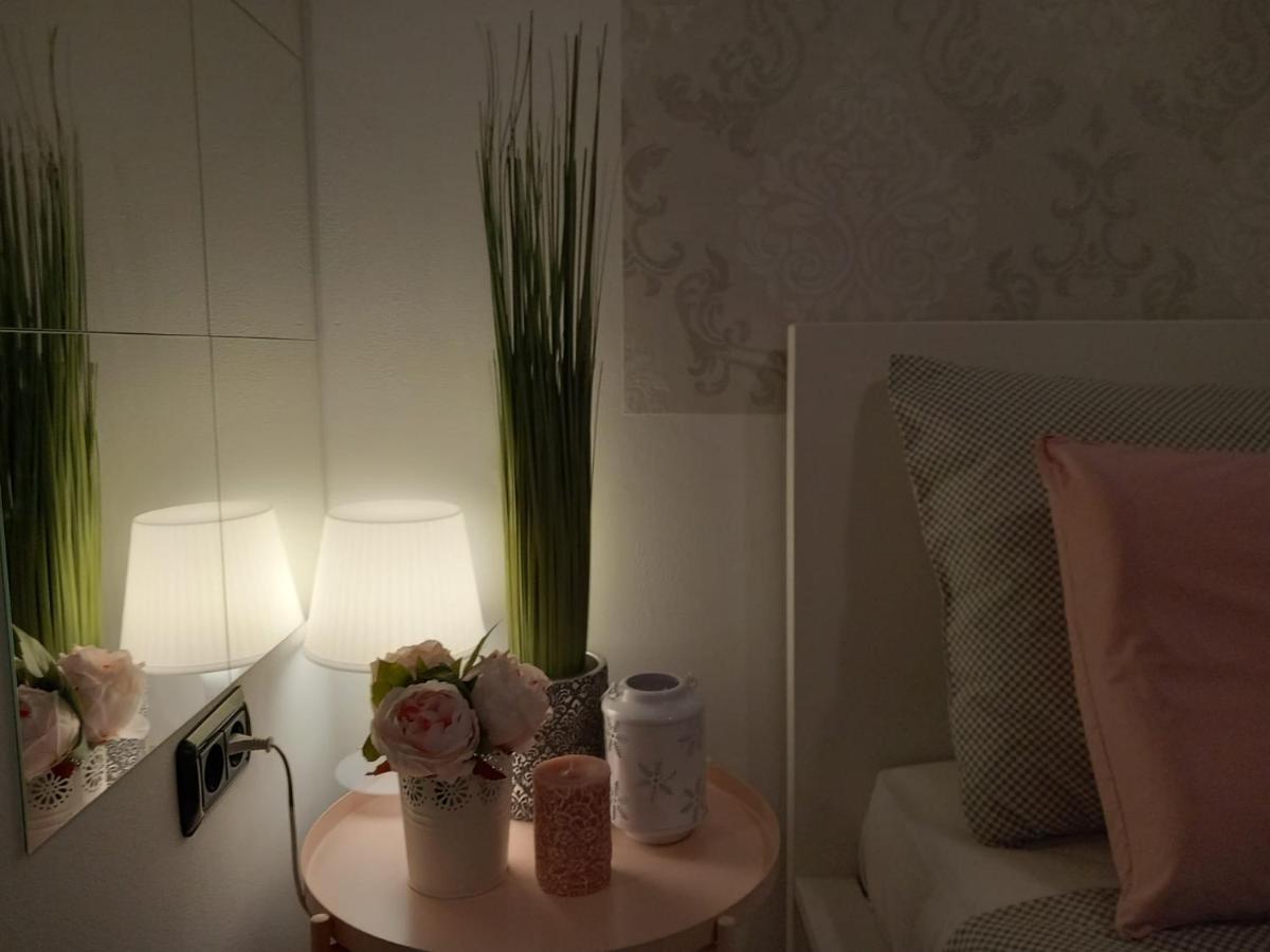 Room Ket Pula Exteriör bild